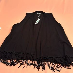 Joseph A. Black vest. Size L. New